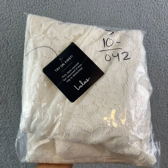 New Lulus Women's Dress White Lace Floral Overlay Size small - Picture 12 of 12
